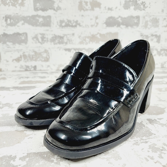 Marc Fisher Women’s Kchris Black Patent Leather Chunky Y2K Heeled Loafers M963 - Picture 2 of 13